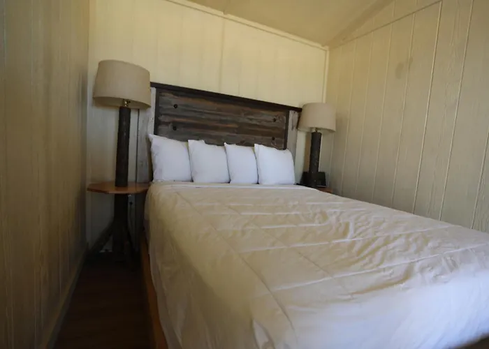Hotel At Grand Canyon West 4*
